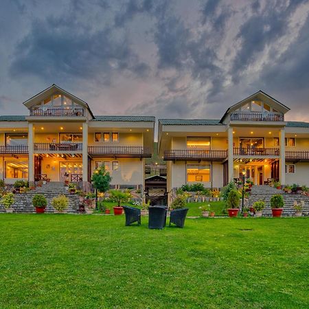 Golden Meadows Hotels & Resorts Sonamarg Exterior photo