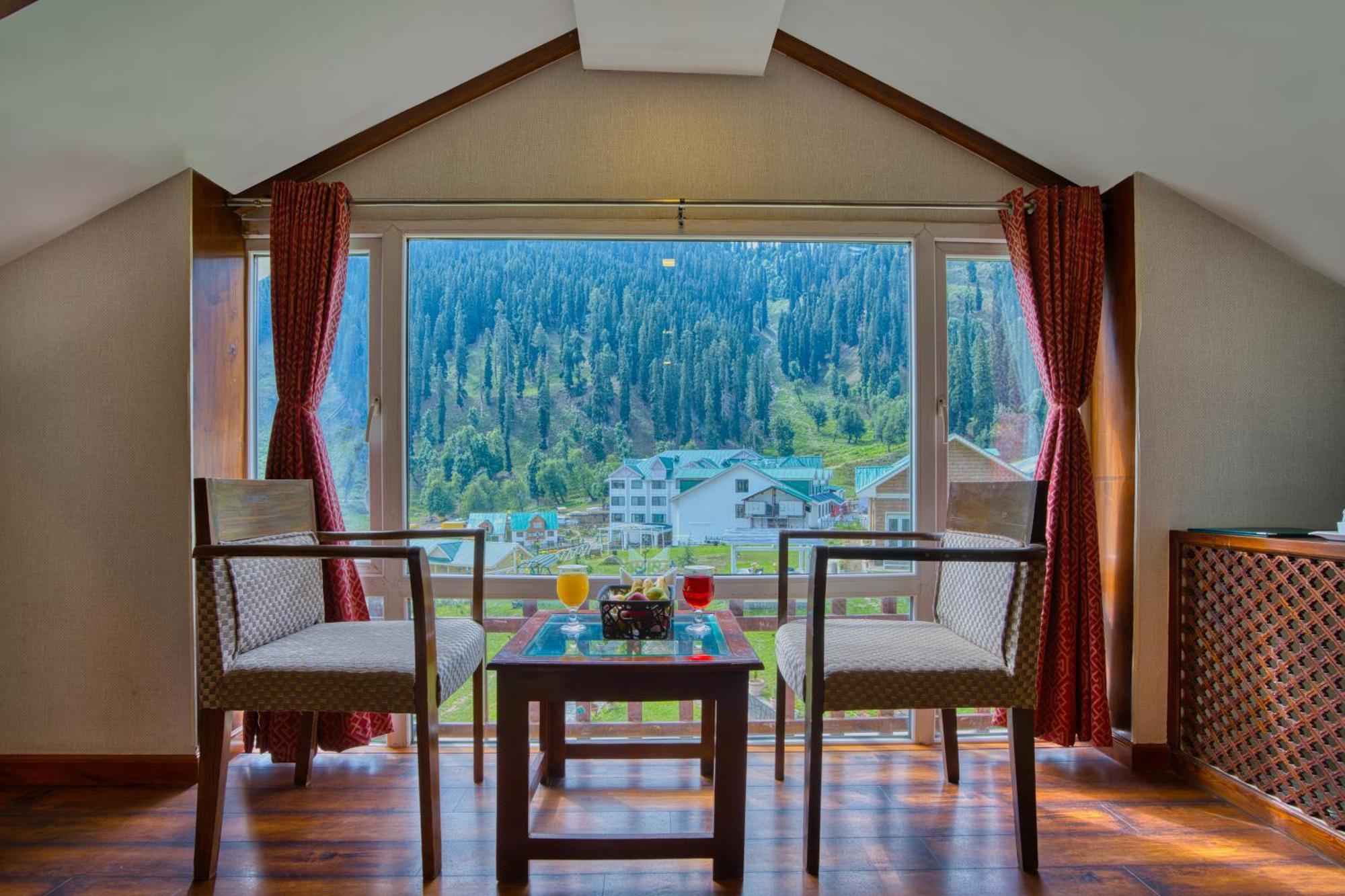 Golden Meadows Hotels & Resorts Sonamarg Exterior photo